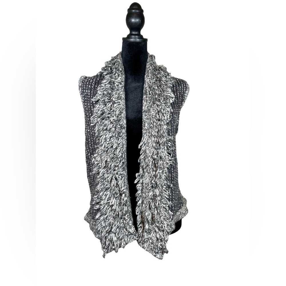 Calvin Klein Sweater Vest Size Medium Gray​​​​